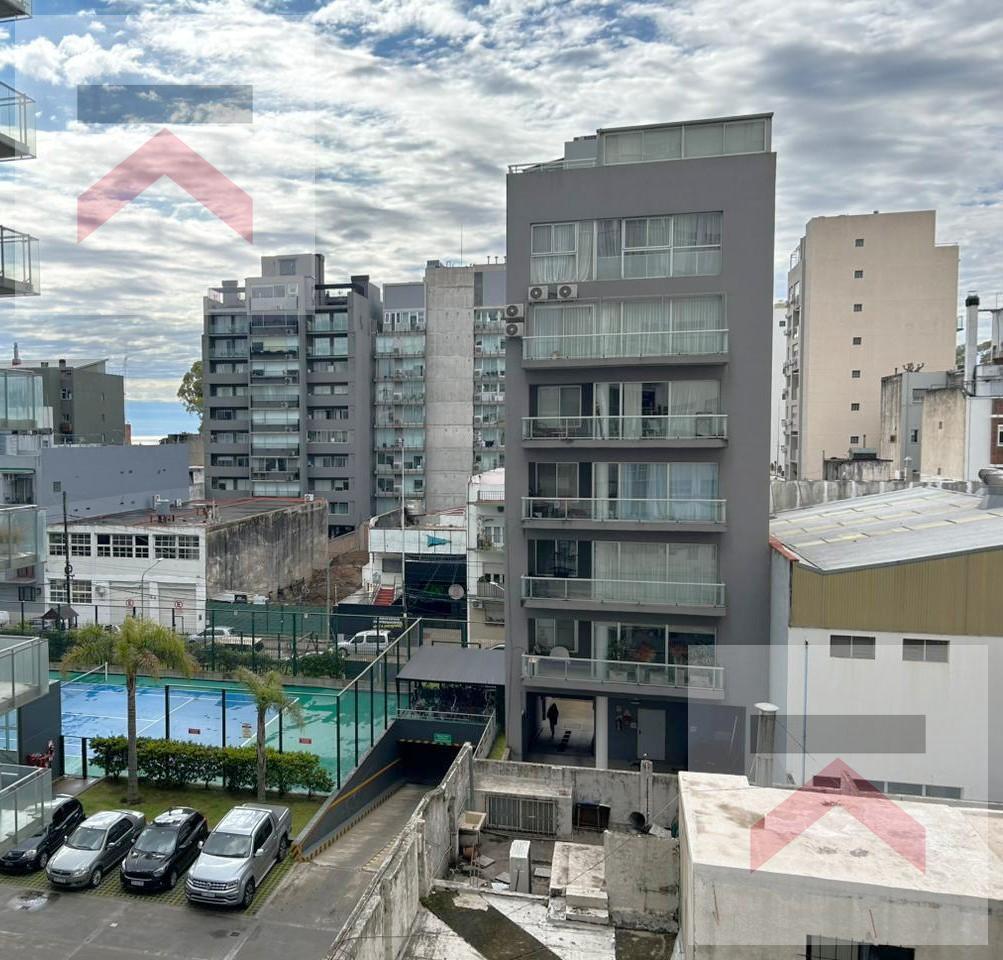 Foto de Super luminoso departamento de 2 ambientes en Olivos!, imagen 1