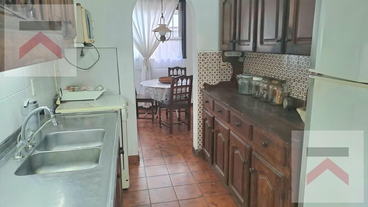 Foto de Casa en esquina con 3 dormitorios, gran playroom y cochera para 3 autos, imagen 5