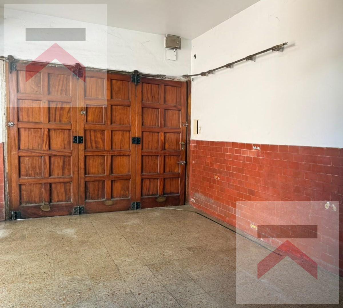 Foto de Casa 3 ambientes en Gerli, Avellaneda PBA con cochera y terraza., imagen 3