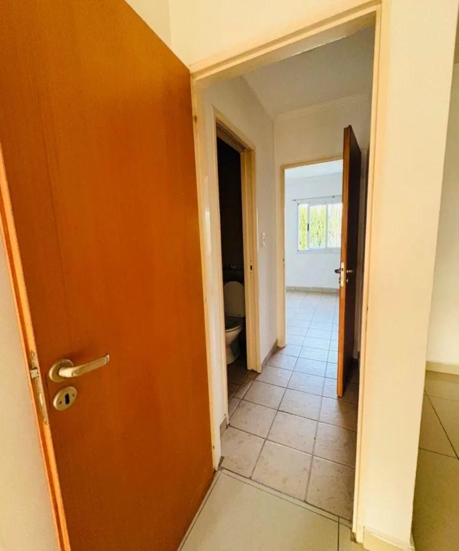 Departamento en alquiler en Junín 4