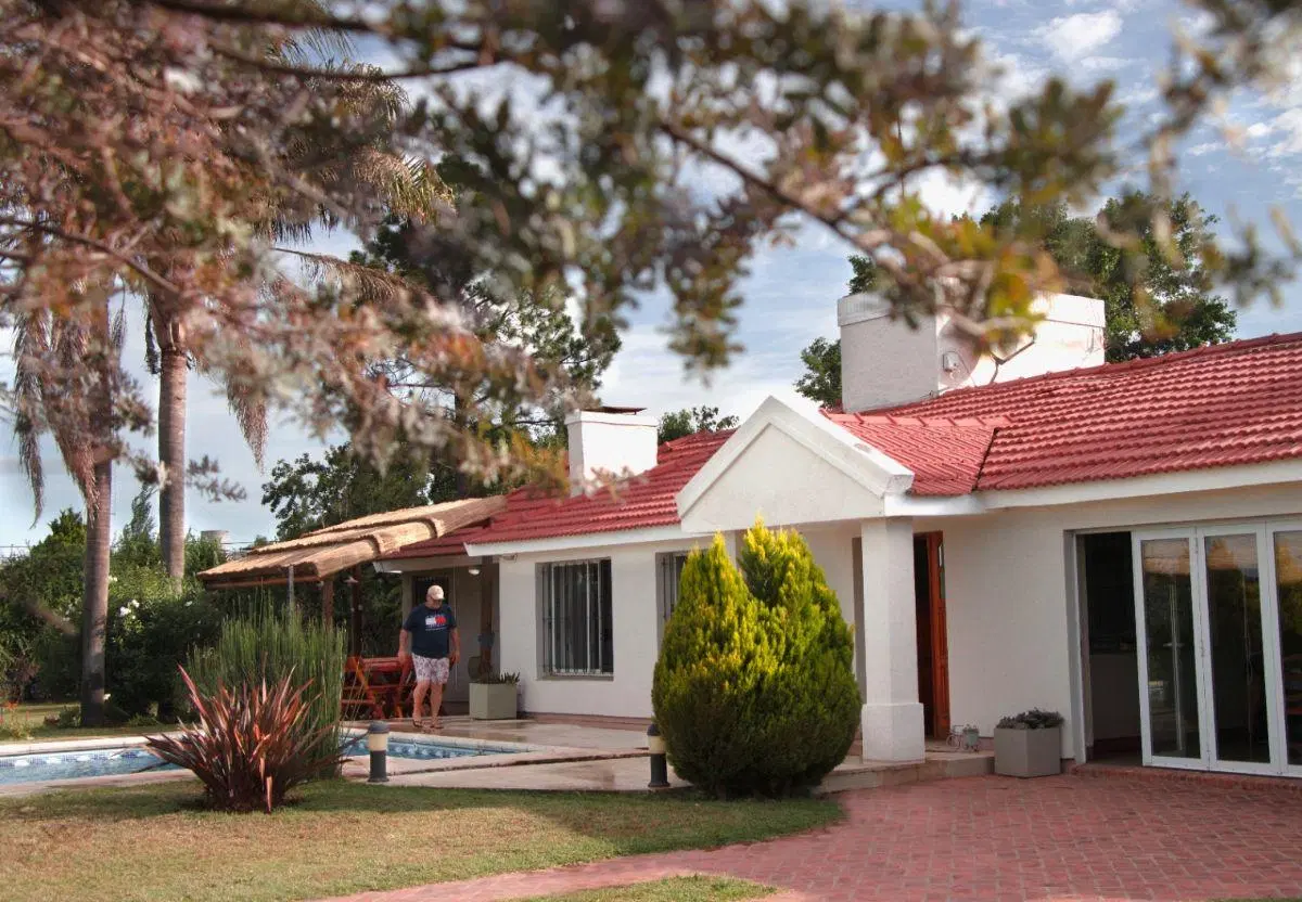 Casa quinta en alquiler de 1m2 ubicado en Junín 4