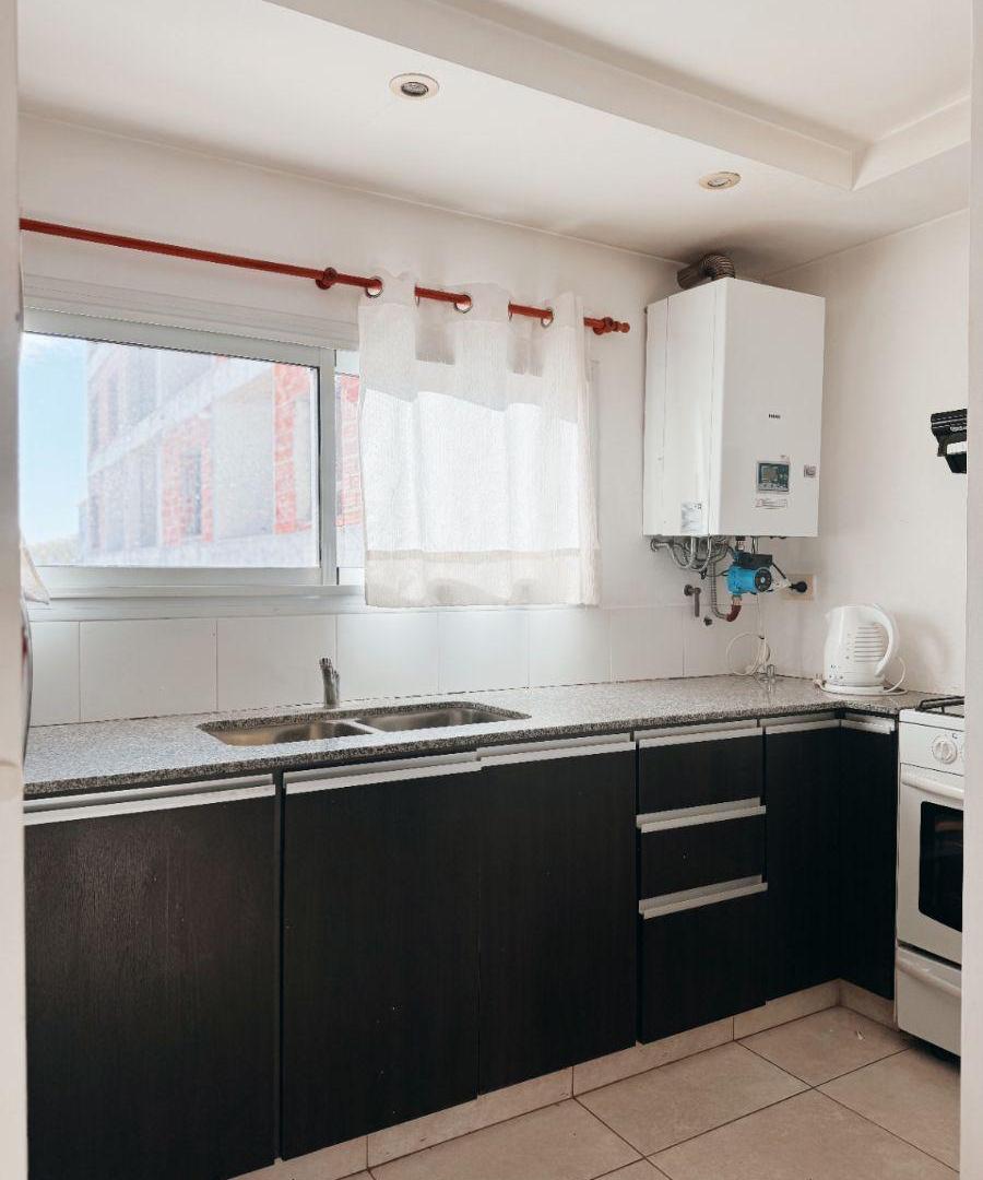 Foto de Departamento en alquiler c/ cochera en Junín, imagen 3