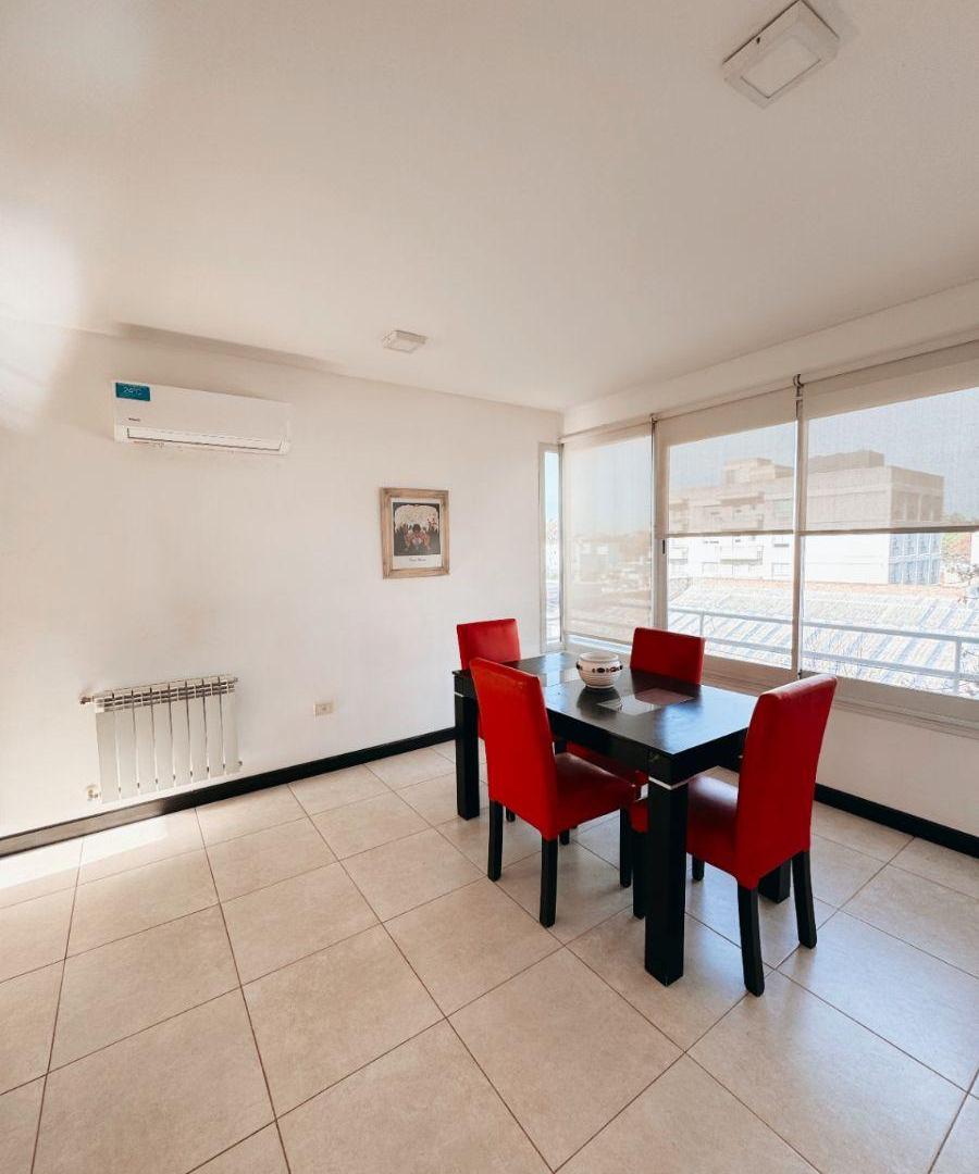 Foto de Departamento en alquiler c/ cochera en Junín, imagen 1