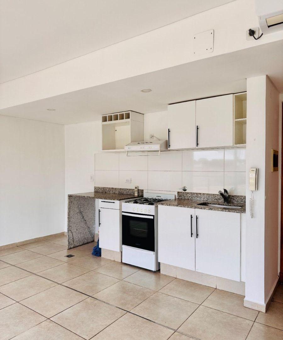 Foto de Departamento en alquiler en Junín, imagen 3