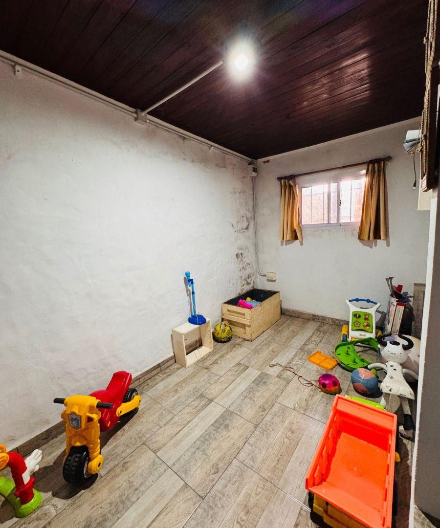 Foto de Casa en venta c/ cochera en Junín, imagen 5