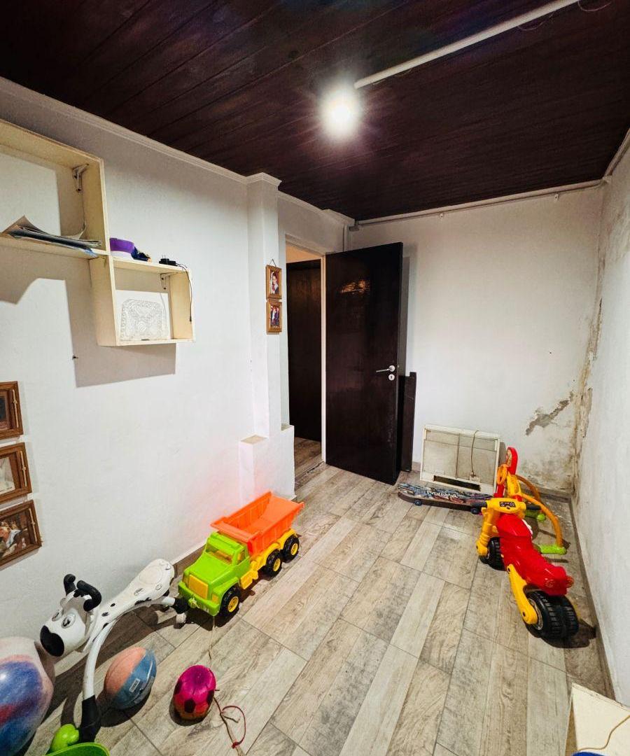 Foto de Casa en venta c/ cochera en Junín, imagen 2