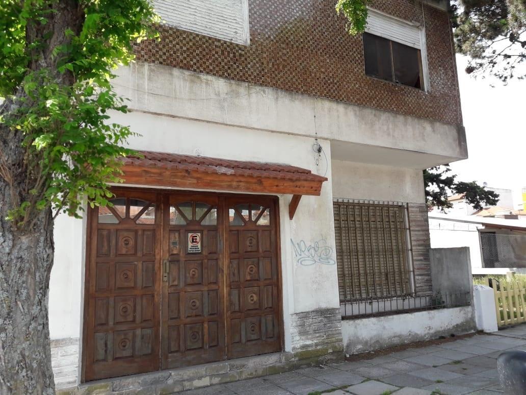 MONOAMBIENTE EN PRIMER PISO A LA CALLE SIN EXPENSAS