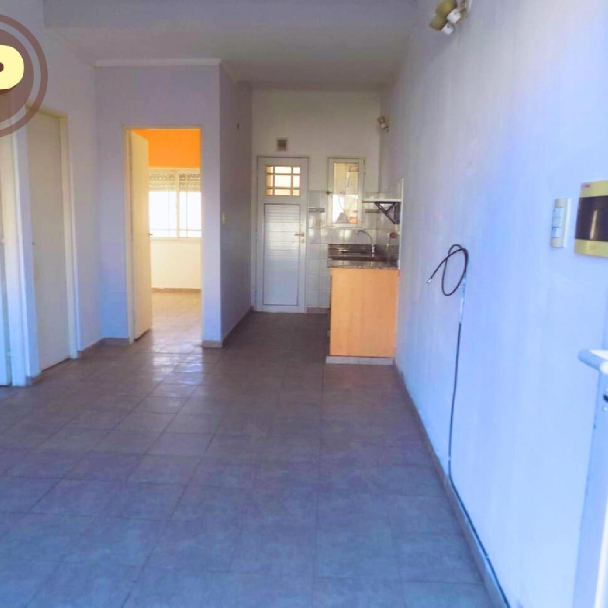 Departamento Al Frente en Planta Baja 1