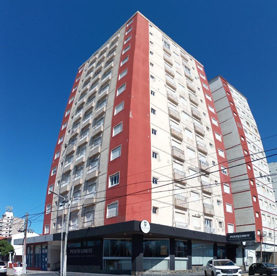 DEPARTAMENTO CON VISTA AL MAR