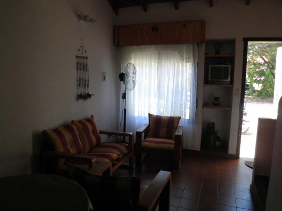 DUPLEX EN ZONA RESIDENCIAL DE LAS TONINAS A 3 CUADRAS DE LA PLAYA 4