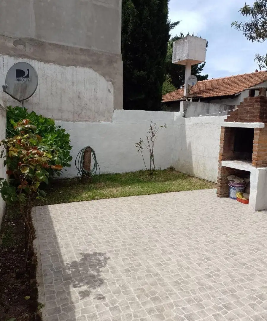 DUPLEX SOLO EN LOTE COSTA CHICA EN ZONA RESIDENCIAL 3 AMBIENTES 5