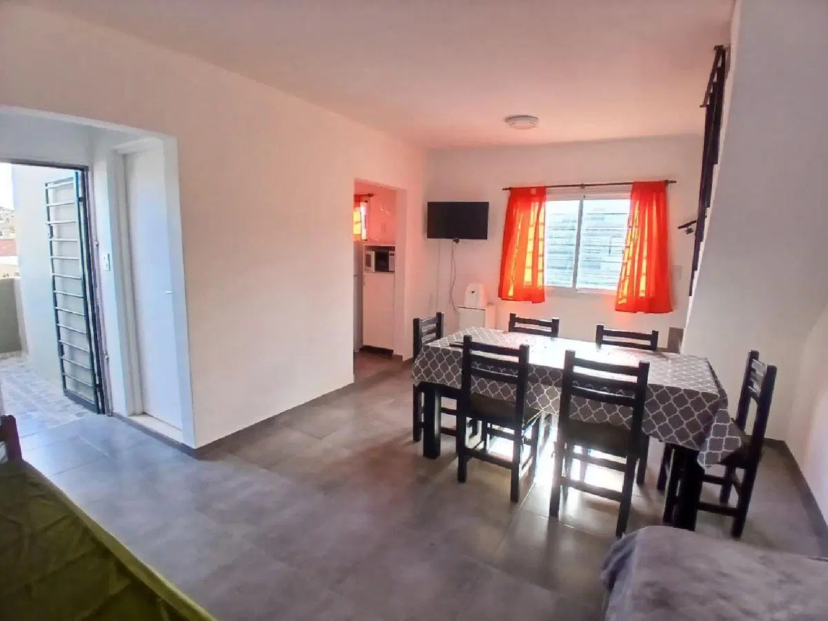 DEPARTAMENTO SANTA TERESITA 5