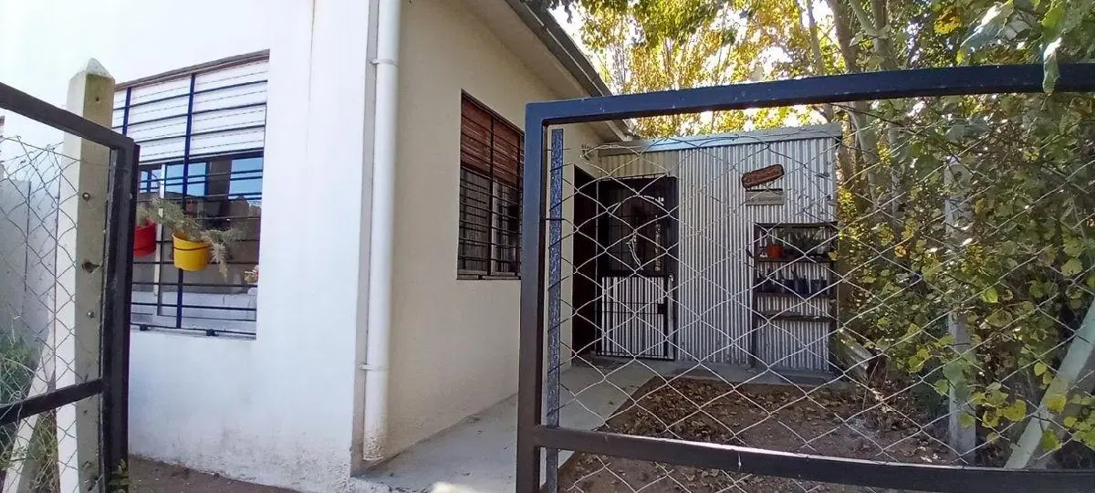DEPARTAMENTO EN PLANTA BAJA AL FRENTE 5