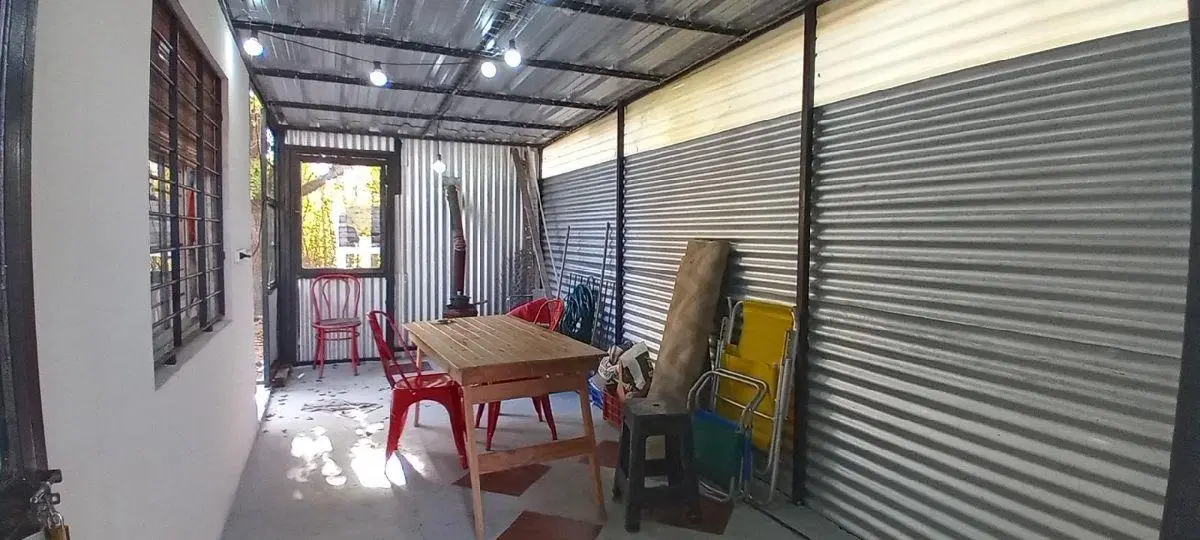 DEPARTAMENTO EN PLANTA BAJA AL FRENTE 4