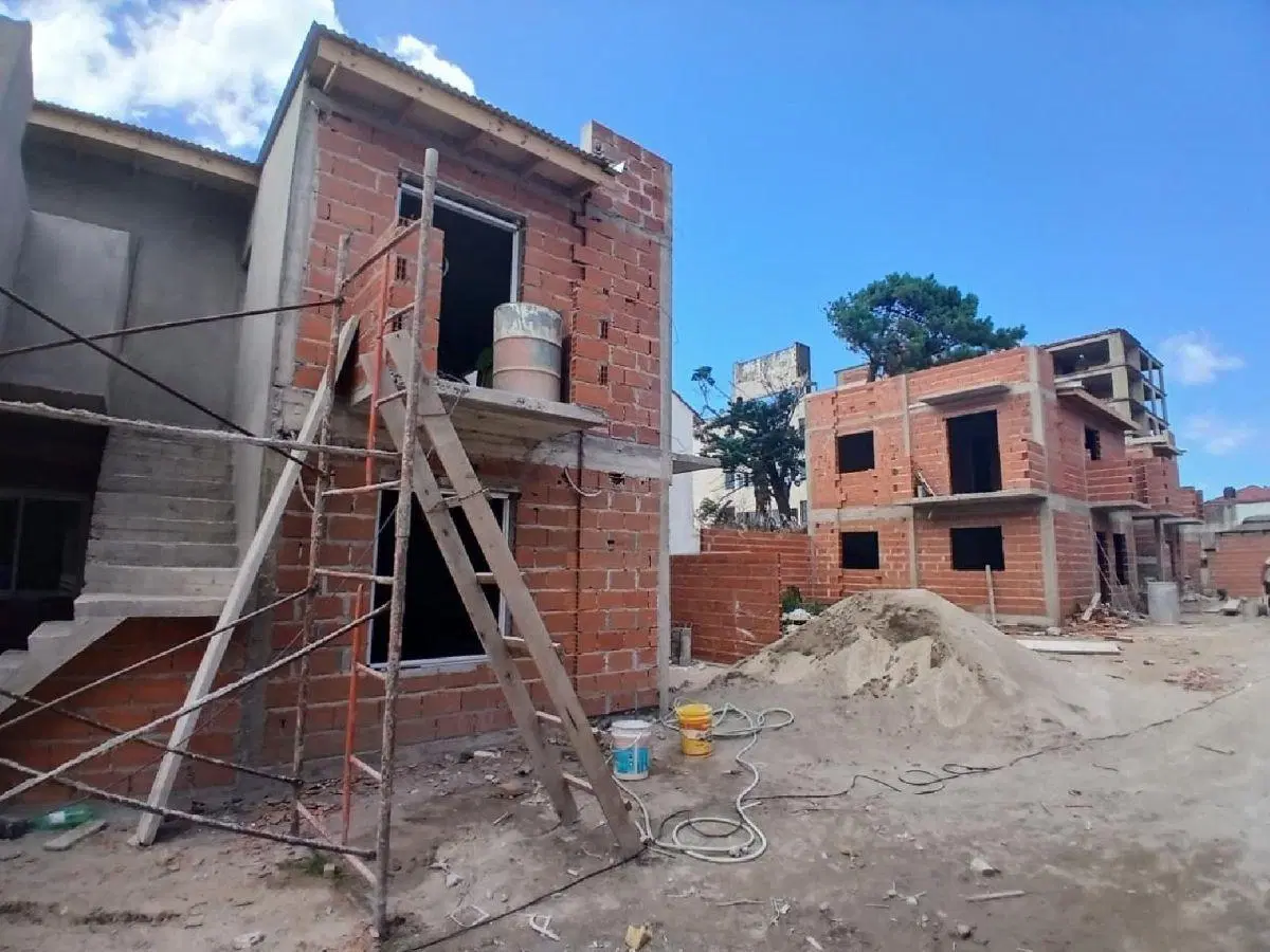 Departamento con 2 dormitorios en venta en Mar del Tuyú 4