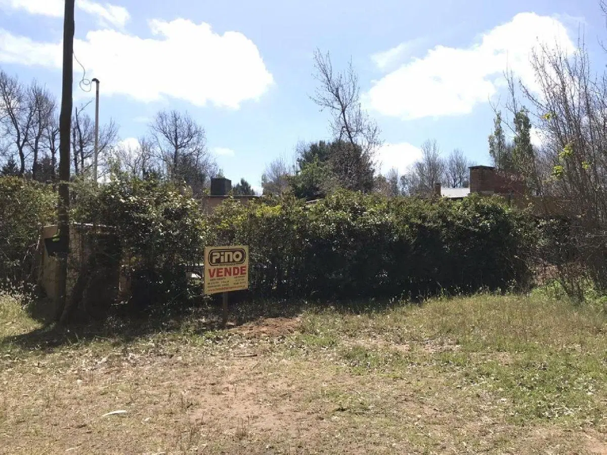 SE VENDE QUINCHO CON PILETA EN EL MONTE DE SANTA TERESITA 1