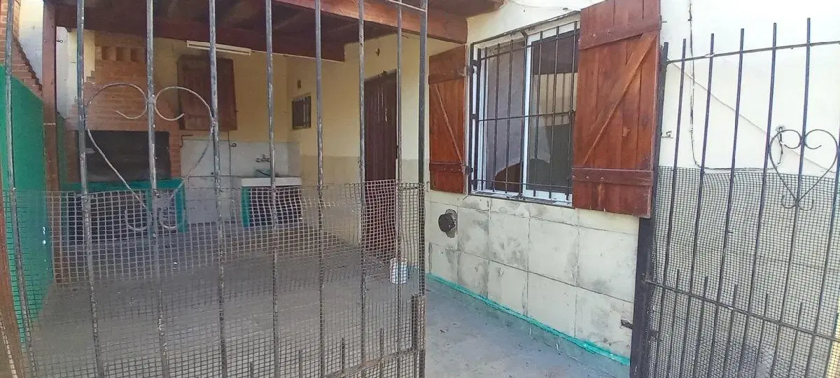 CHALECITO AL FRENTE CON GAS NATURAL 2