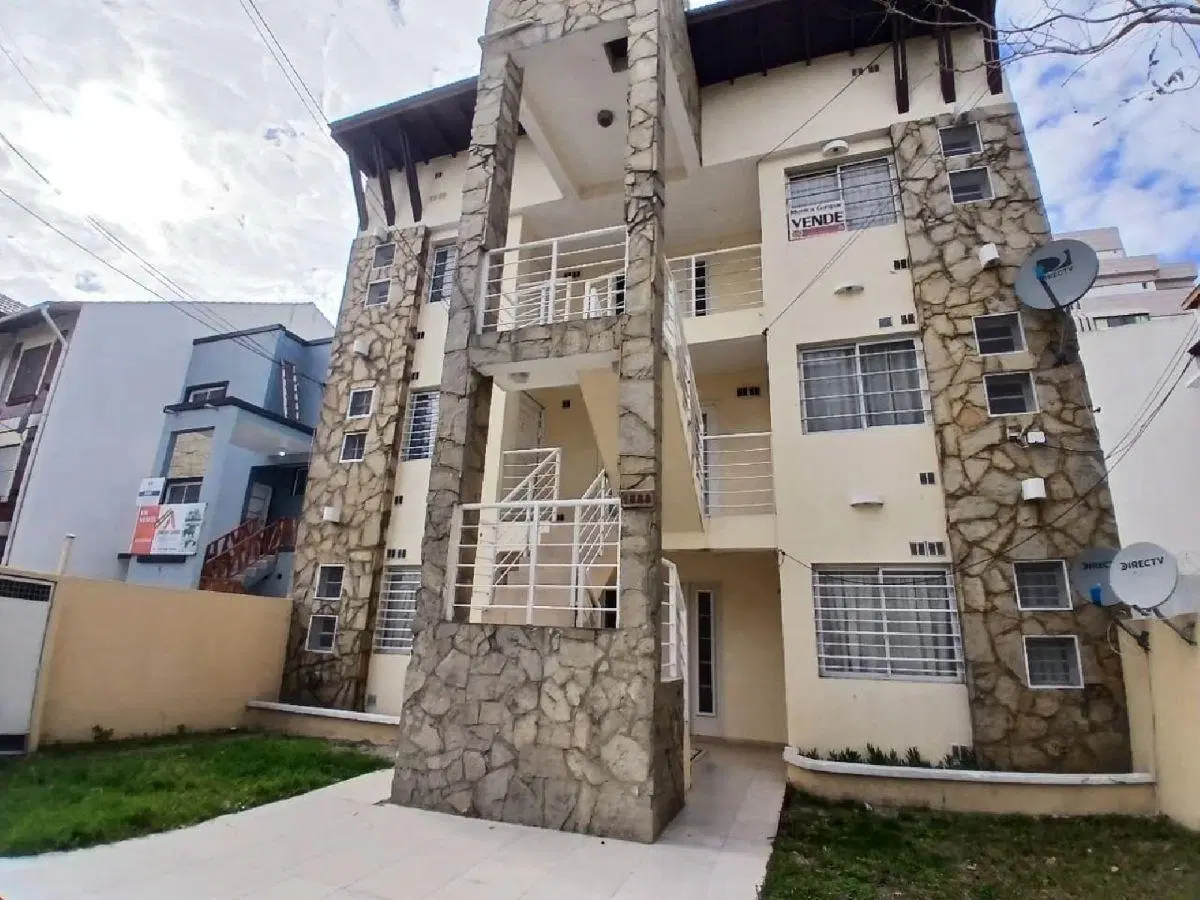 DEPARTAMENTO CON GAS NATURAL- SANTA TERESITA 2