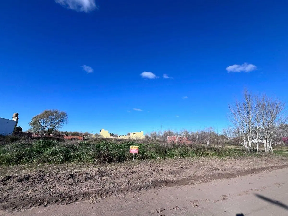 LOTE BALDIO- MAR DEL TUYU 1
