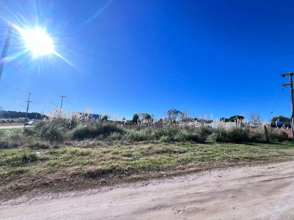 LOTE EN BLOCK SOBRE COLECTORA MAR DEL TUYU 5