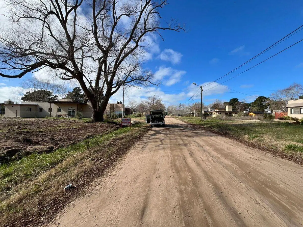 HERMOSO LOTE BALDÍO DE 550 m2 LISTO PARA CONSTRUIR 1