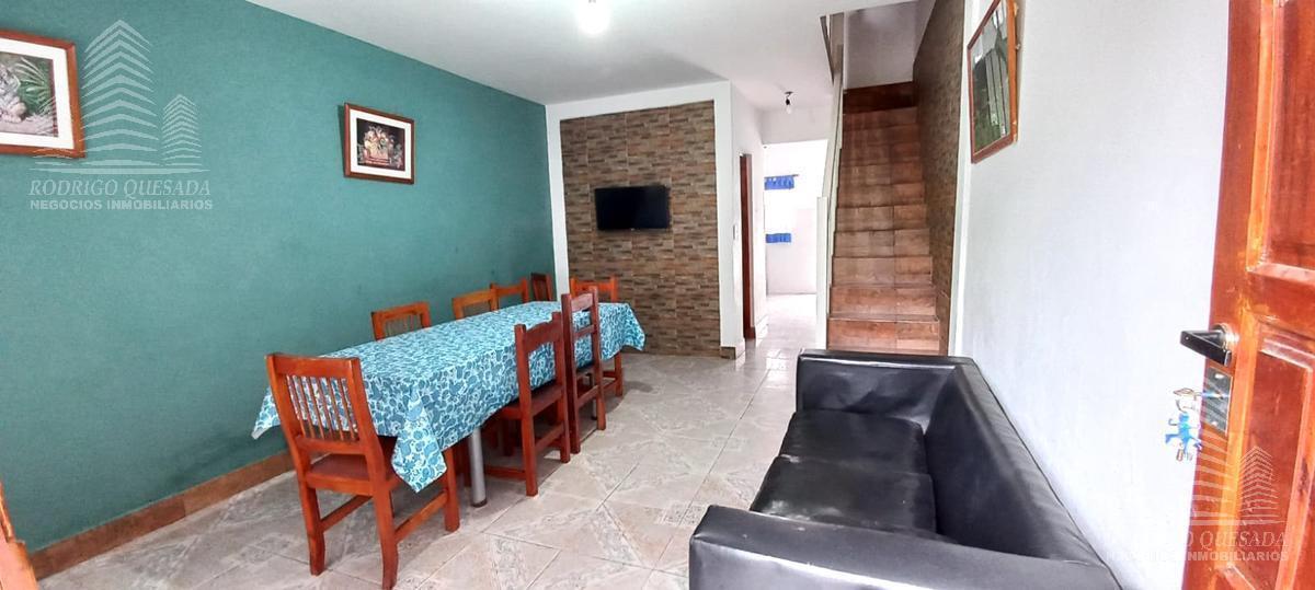 Oportunidad en Triplex! Zona Mar de Ajo! 2