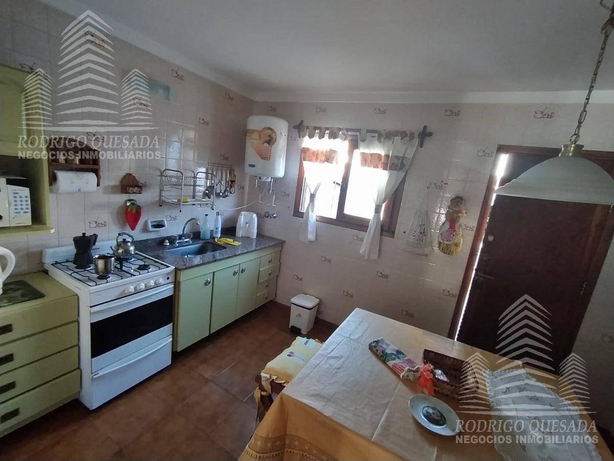 Un Excelente Duplex - Tipo Casa!con Todos Los Servicios! 2