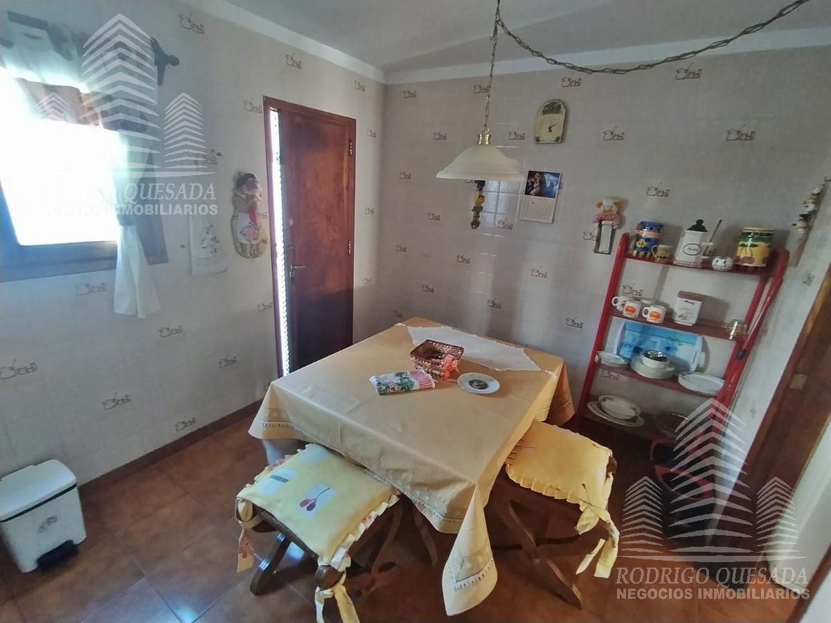 Un Excelente Duplex - Tipo Casa!con Todos Los Servicios! 5