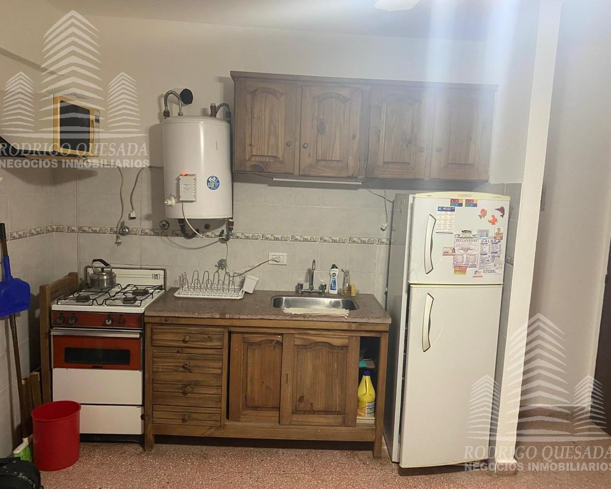 Practico Departamento de 2 Ambientes! Retasado! Toma Vehiculo en Parte de Pago! 1