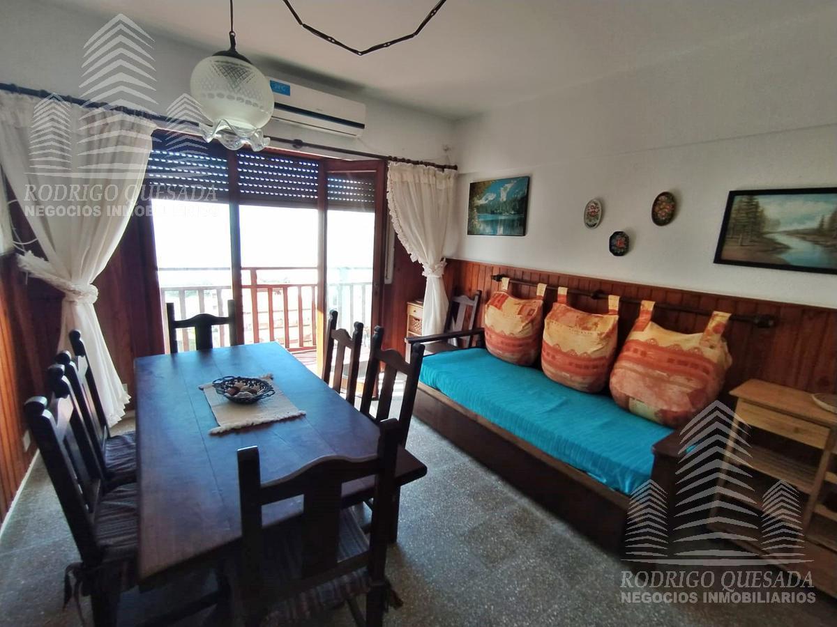 Excelente y Espectacular Departamento! 3 Amb. Sobre Chiozza - con Cochera y Balcon a La Calle! 1