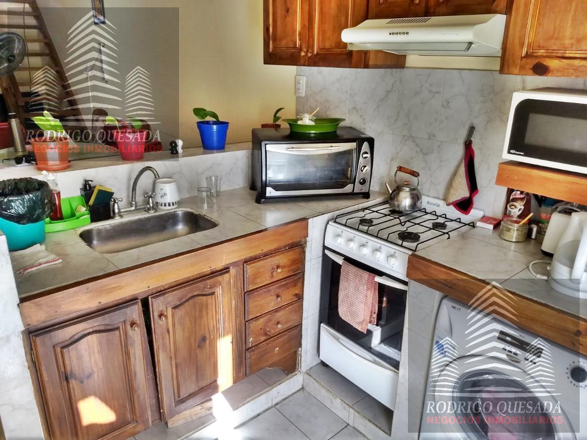 Departamento 2 Amb y 1/2 en Zona Residencial! 5