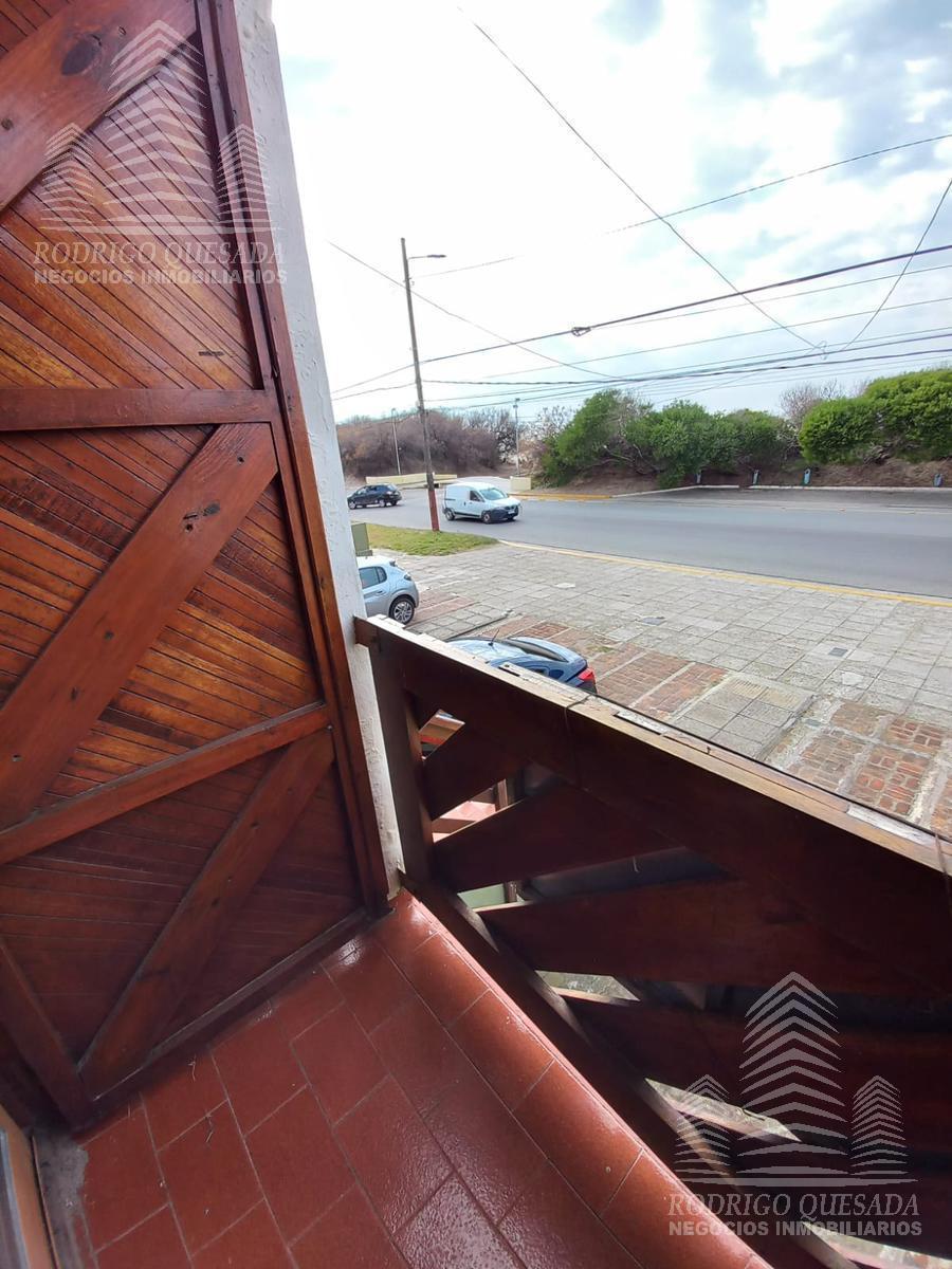 Excelente Triplex en Av Costanera Al 1400 3