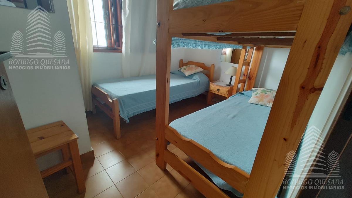 Foto de Dúplex en venta de 2 dormitorios c/ cochera en Costa Azul, imagen 3