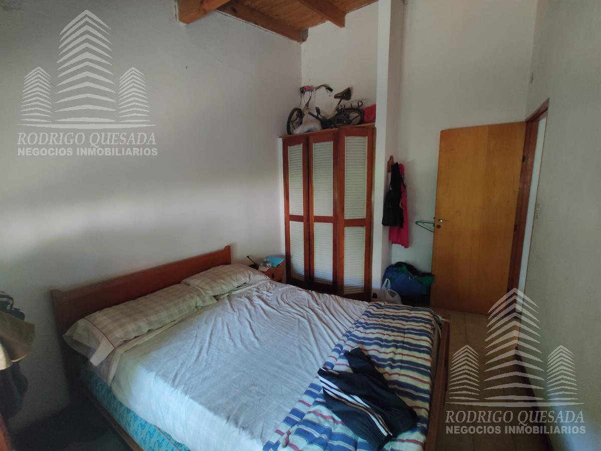 Casa en Venta de 3 Dorm. C/ Cochera en Costa Azul 5