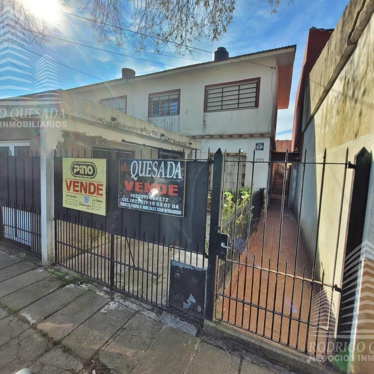 Departamento 3 amb/tipo casa-c/cochera-Santa Teresita. RETASADO