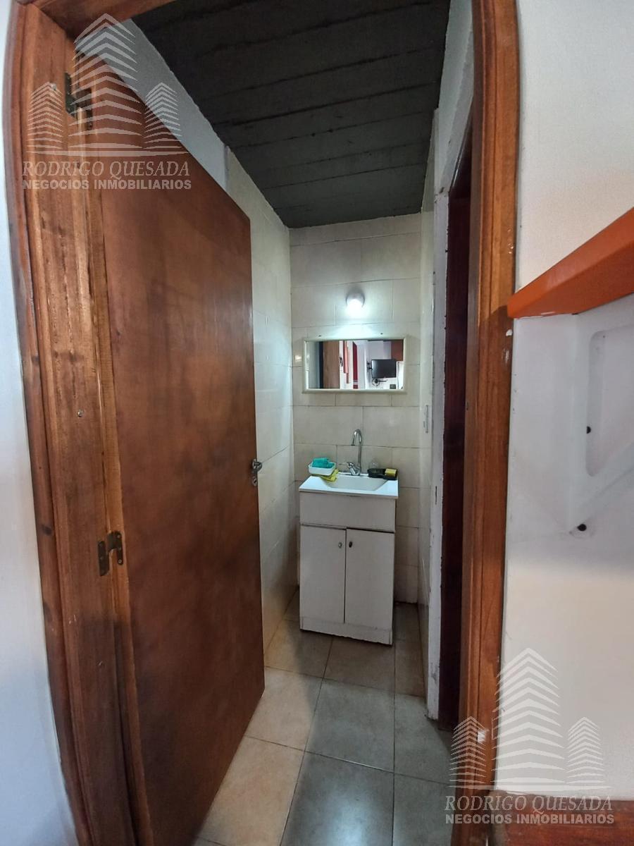 Hostería ubicada en el corazón de San Bernardo, Santa Maria de Oro  735