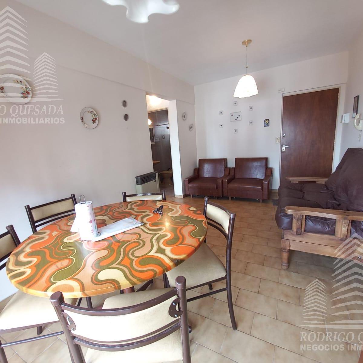 Excelente Departamento 2 Amb Centrico! 4