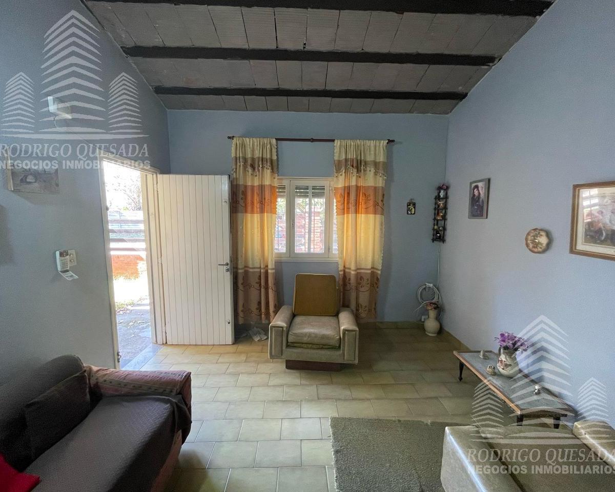 Excelente Casa en Lote Propio de 600 m², Todos Los Servicios! 1