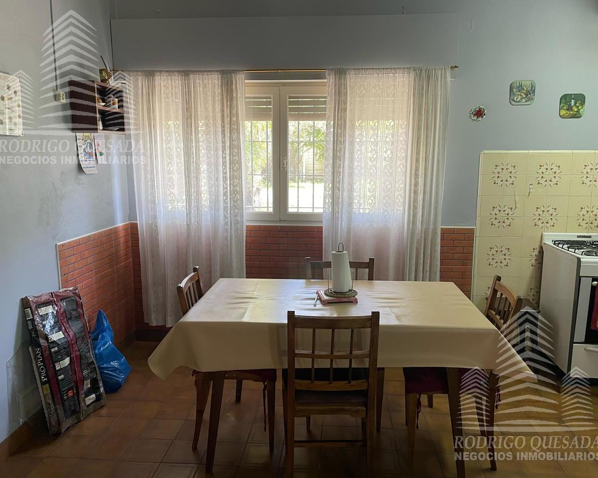 Excelente Casa en Lote Propio de 600 m², Todos Los Servicios! 5