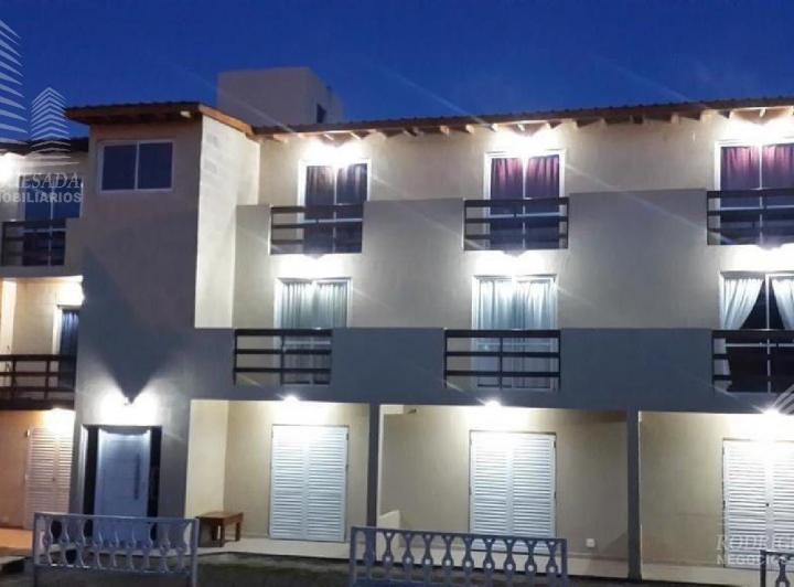 Complejo turístico habitacional “La Rosarita Club” Sobre 2 lotes de 12 x 45 c/u. 4