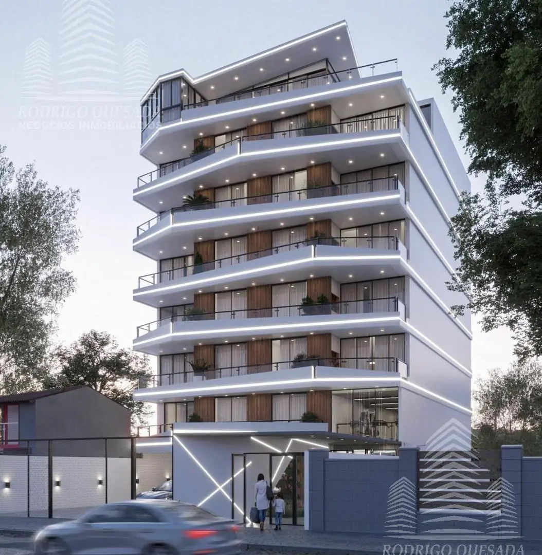 |EDIFICIO EIFER X| | PREMIUM| |FRENTE AL MAR| |FRENTE AL MUELLE| 2