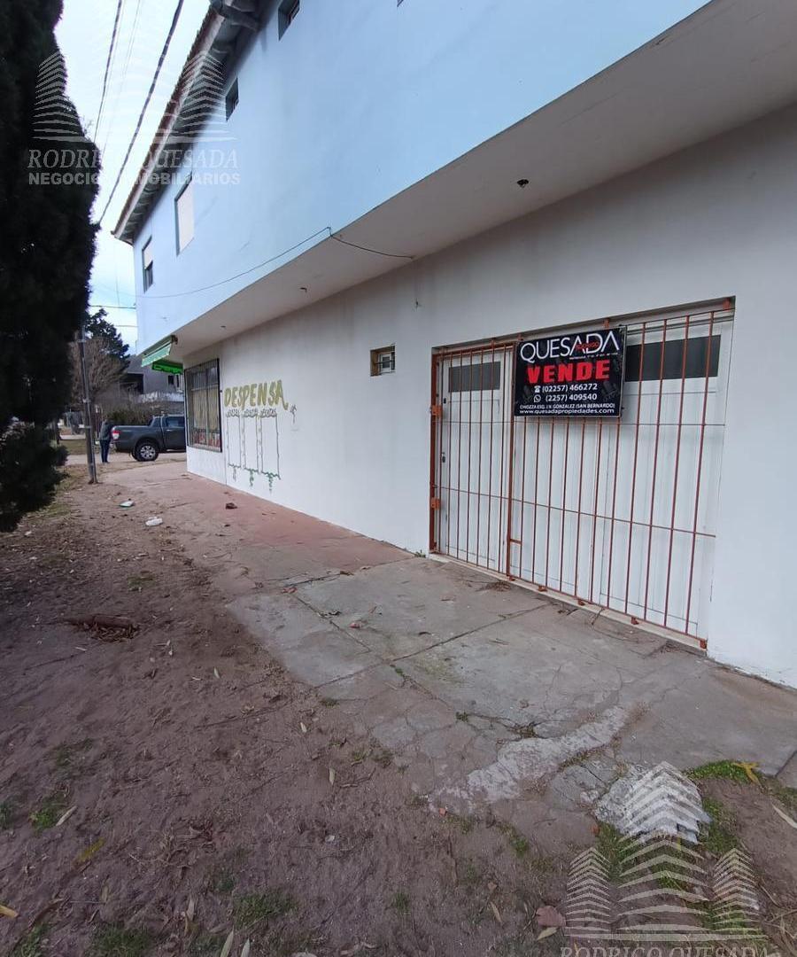 Foto de LOCAL | CON COCHERA|, imagen 2
