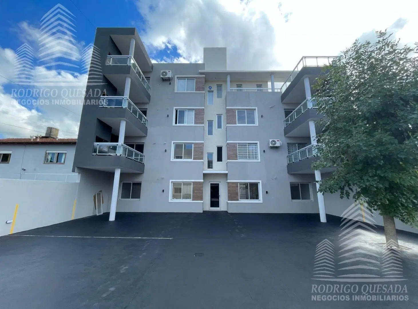 |DEPARTAMENTO EXCLUSIVO 3 AMB | | SO JU VIII | |PLANTA BAJA | 2
