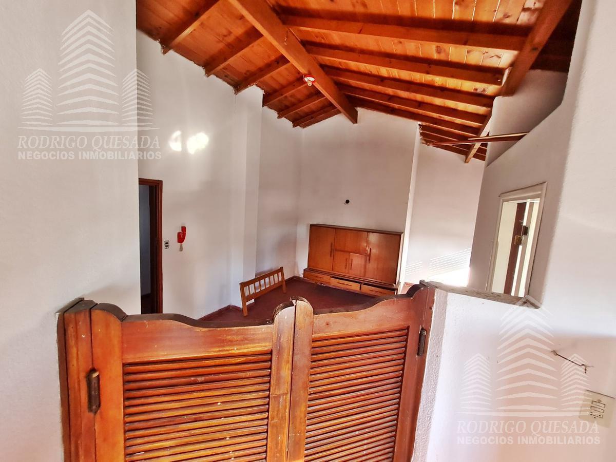 Foto de Practico departamento de 2 amb. en un 2° piso- Mar de Ajo!, imagen 5