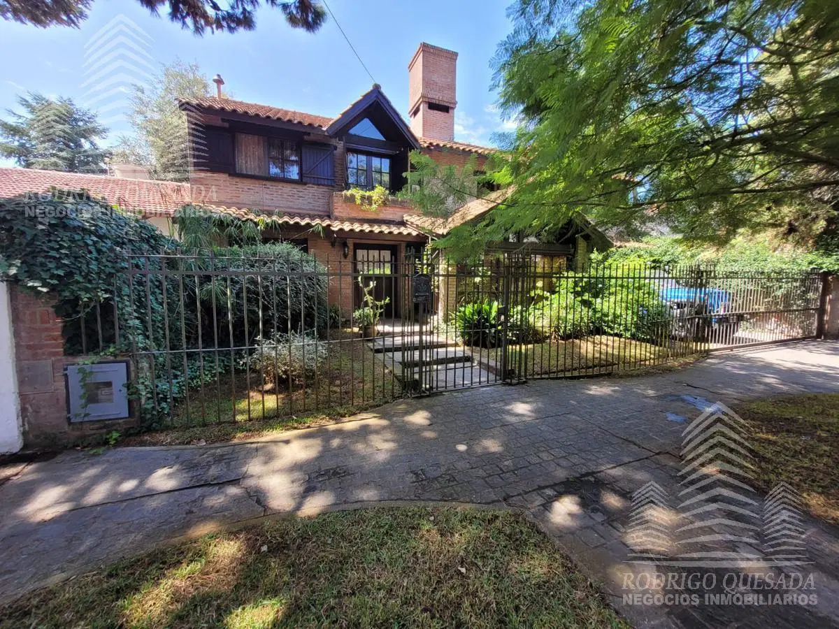 Una excelente casa de categoría,con detalles de lujo! 5