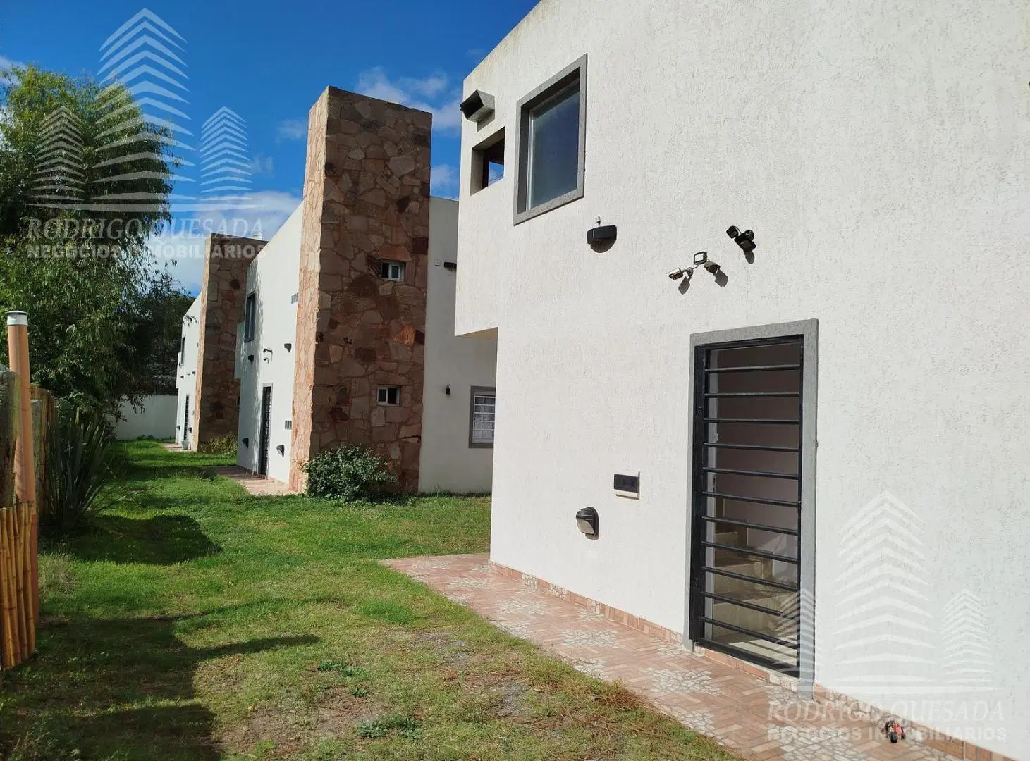 Excelente Duplex en zona El Pinar- La Lucila de Mar!! 4