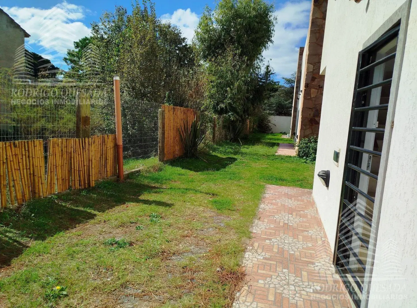 Excelente Duplex en zona El Pinar- La Lucila de Mar!! 5