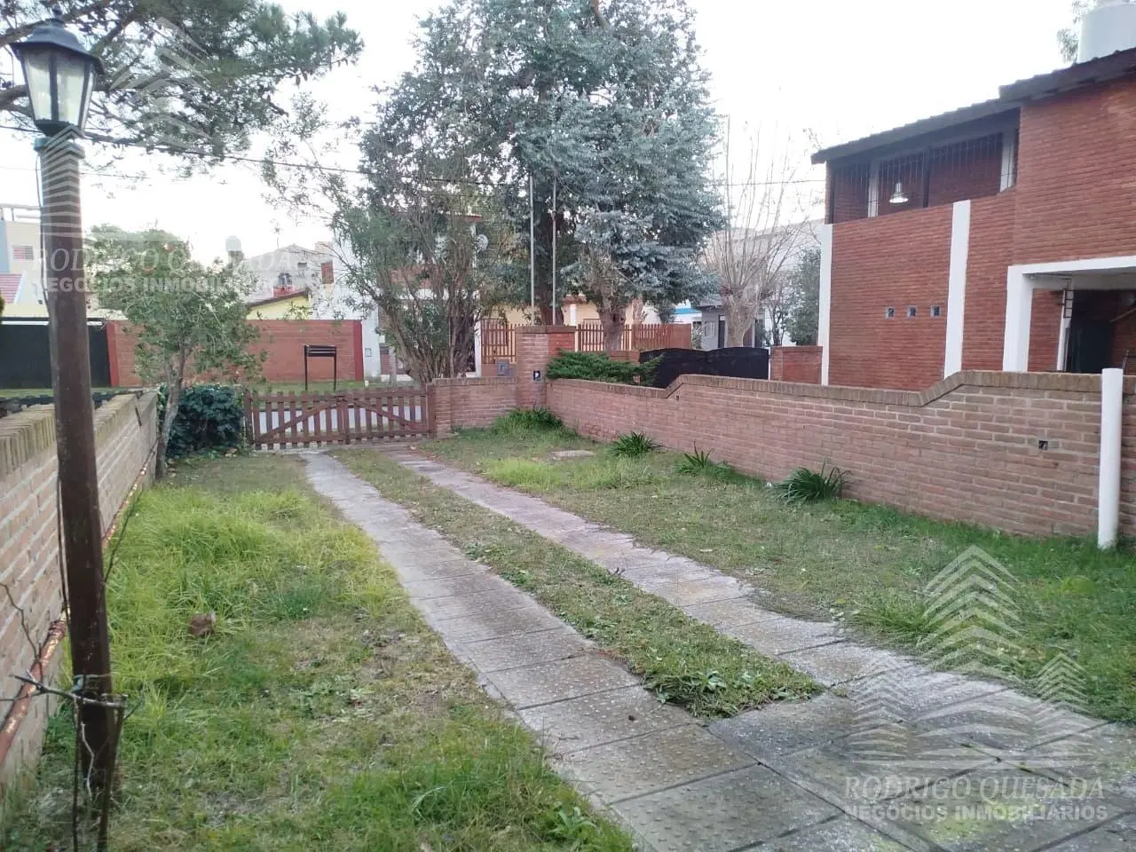 Casa en PH totalmente refaccionada a nuevo con estilo moderno en Costa Azul. 2