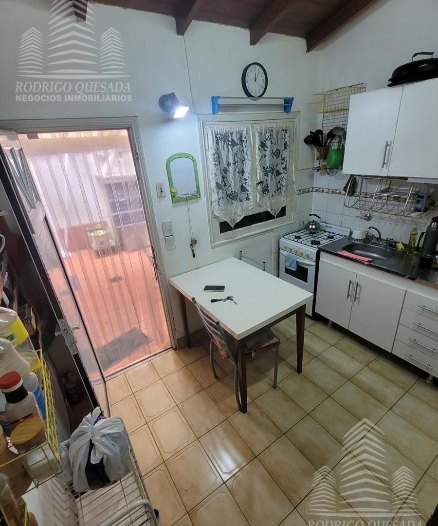Foto de Casita tipo ph, excelente ubicación sobre Chiozza 1825, imagen 2