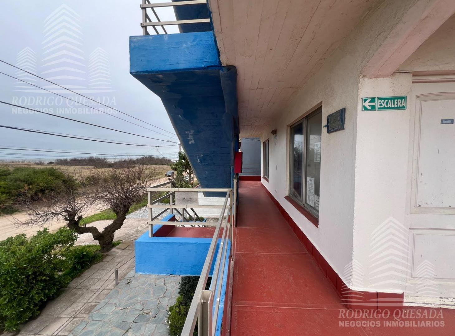 Foto de Departamento en venta c/ cochera en Costa Azul Av. Costanera 4347, imagen 2